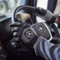 mbt_0923_663_-_gloves.jpg